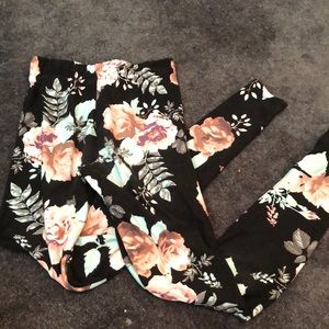 Flower leggings